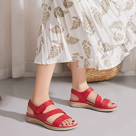 Sandália Feminina Casual em Couro Ecológico - Outlet do Cazé