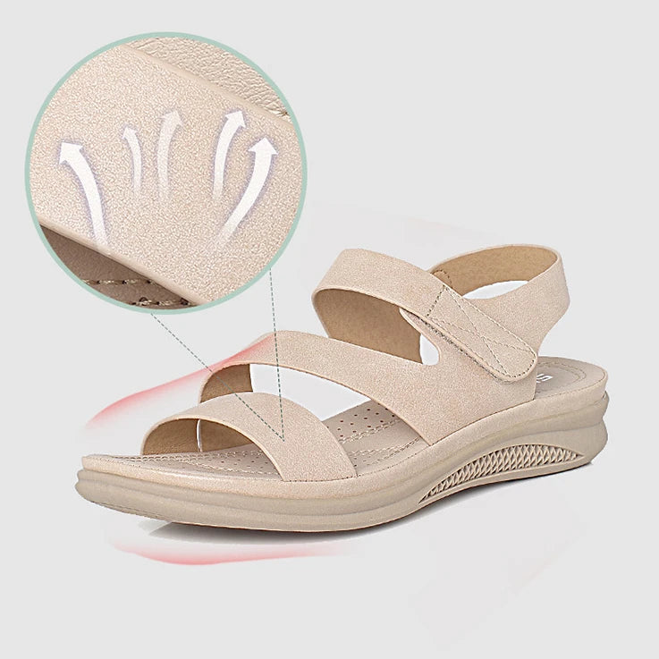 Sandália Feminina Casual em Couro Ecológico - Outlet do Cazé