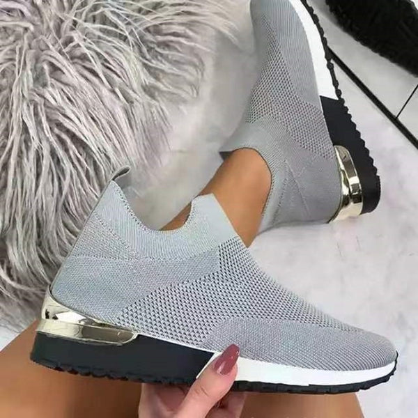 Tênis Slip On Feminino - Malha Respirável - Linha Conforto - Outlet do Cazé