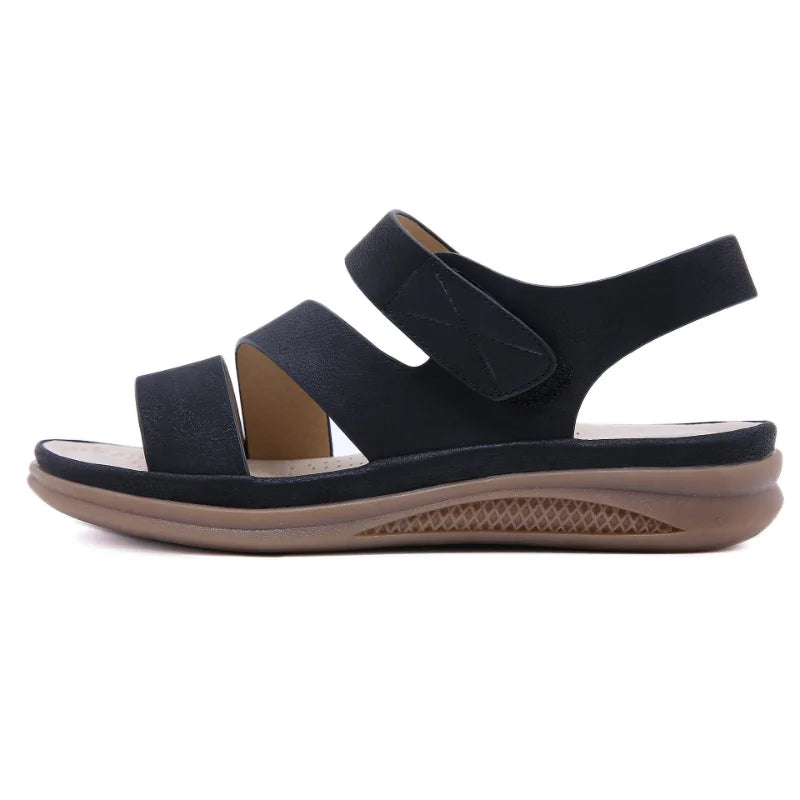 Sandália Feminina Casual em Couro Ecológico - Outlet do Cazé