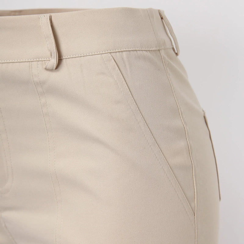Calça Cargo Feminina de Sarja: Estilo e Versatilidade para o Seu Dia a Dia - Outlet do Cazé
