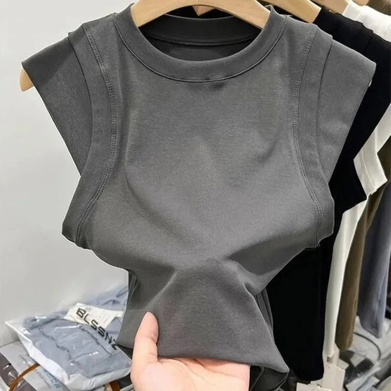 Camiseta Básica Feminina - Conforto e Estilo para o Seu Dia a Dia - Outlet do Cazé