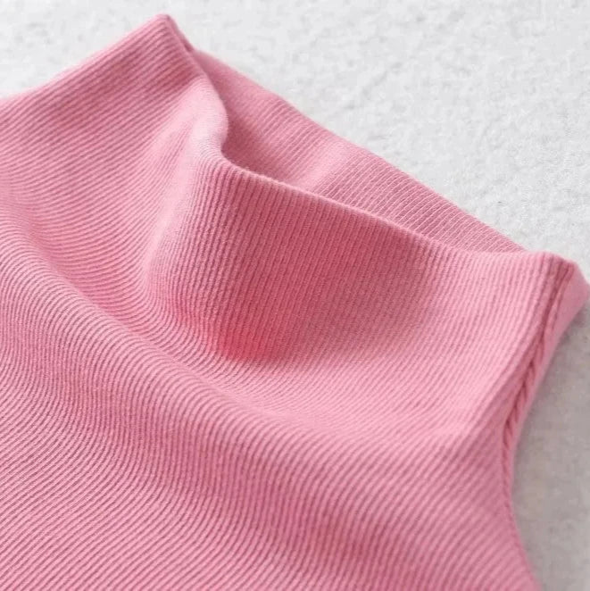 Camiseta Básica Feminina Sem Manga com Gola Alta - Outlet do Cazé