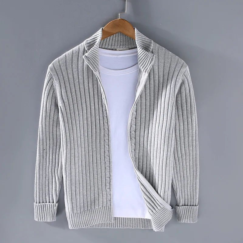 Cardigan Masculino com Zíper e Gola Alta - Outono/Inverno 2024 - Outlet do Cazé