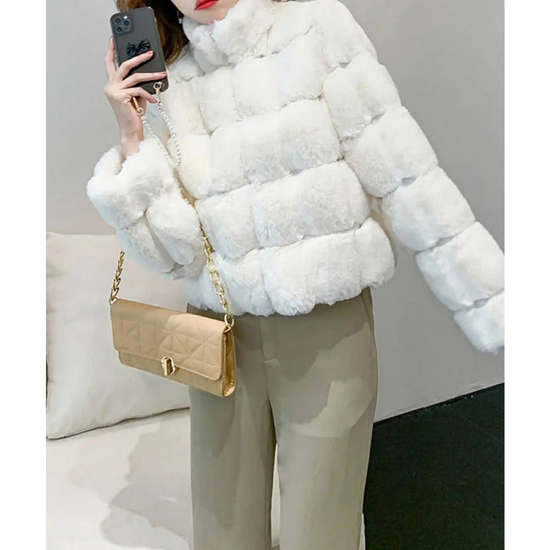 Jaqueta Feminina Puffer Pelucia - Outlet do Cazé