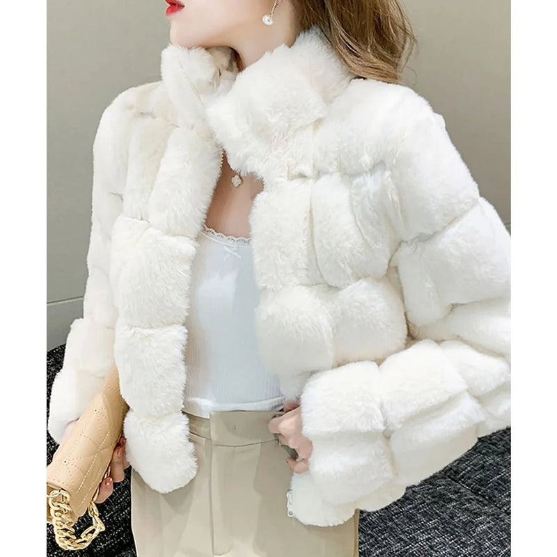 Jaqueta Feminina Puffer Pelucia - Outlet do Cazé