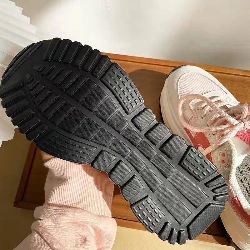 Tênis Feminino Casual com Plataforma - Estilo e Conforto Elevados - Outlet do Cazé
