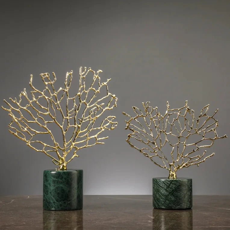 Vaso de Vidro com Árvore de Metal e Detalhes em Cristal - Outlet do Cazé