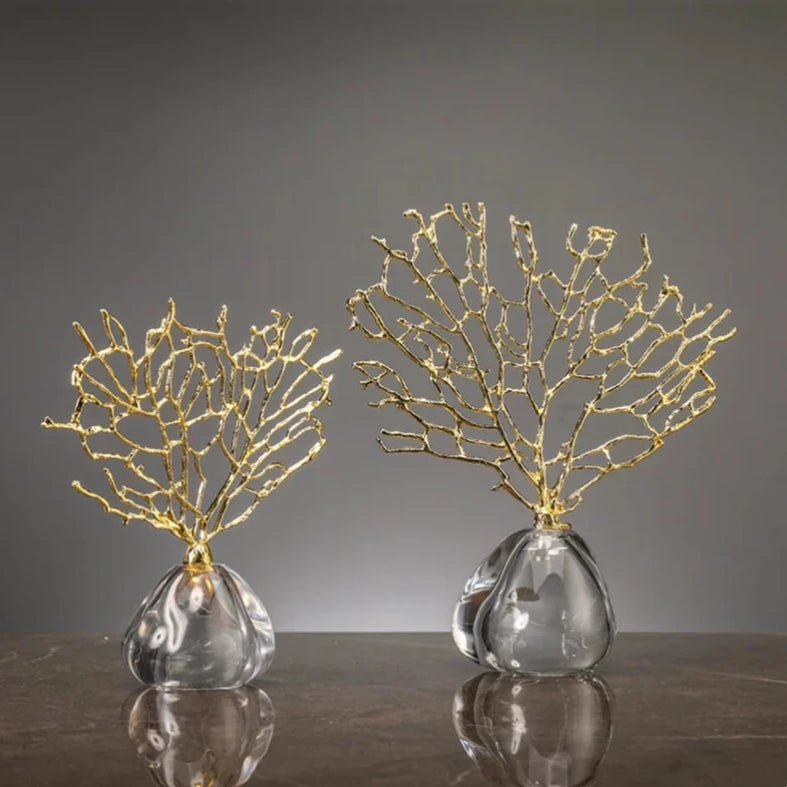 Vaso de Vidro com Árvore de Metal e Detalhes em Cristal - Outlet do Cazé
