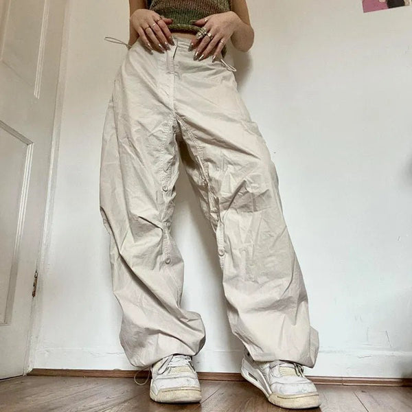 Calça Cargo Feminina - Estilo Vintage com Cordão e Cintura Baixa - Outlet do Cazé