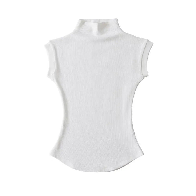 Camiseta Básica Feminina Sem Manga - Elegância Minimalista com Gola Alta - Outlet do Cazé