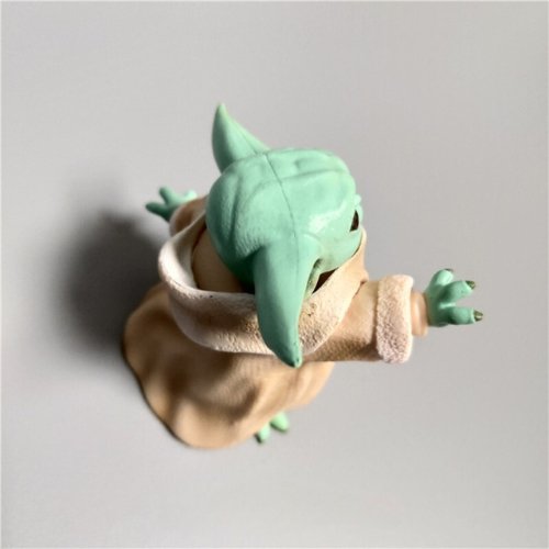 Mini Baby Yoda - Colecionáveis Disney - Outlet do Cazé