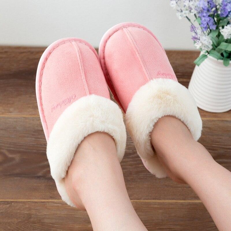 Pantufa Pelucia Unissex - Inverno 2023 - Outlet do Cazé