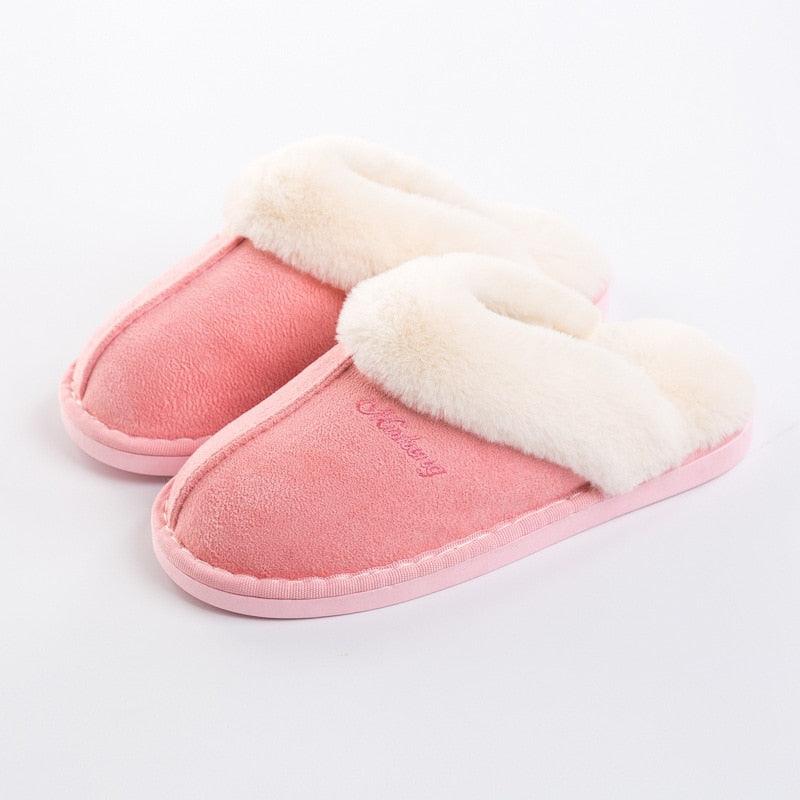 Pantufa Pelucia Unissex - Inverno 2023 - Outlet do Cazé